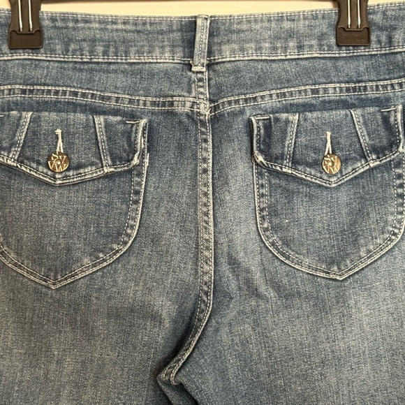 like new simply vera straight leg jean size 12 - Picture 5 of 6